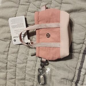 Lululemon daily multi pocket nano tote bag pink